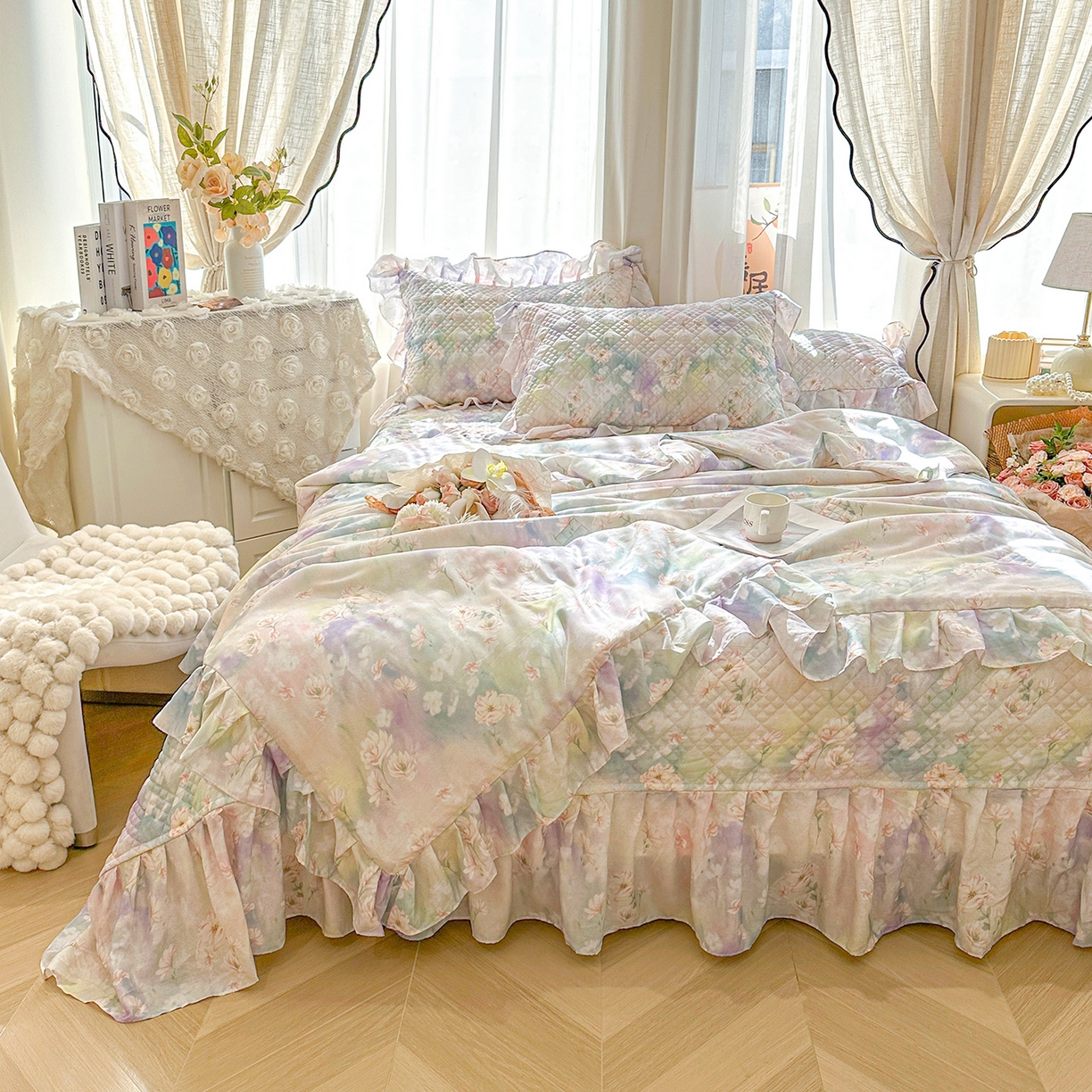 91家纺网 家纺一手货源 找家纺 宜凡 2026新款莱赛尔数码印花夹棉床盖夏被四件套 鸢尾幽梦