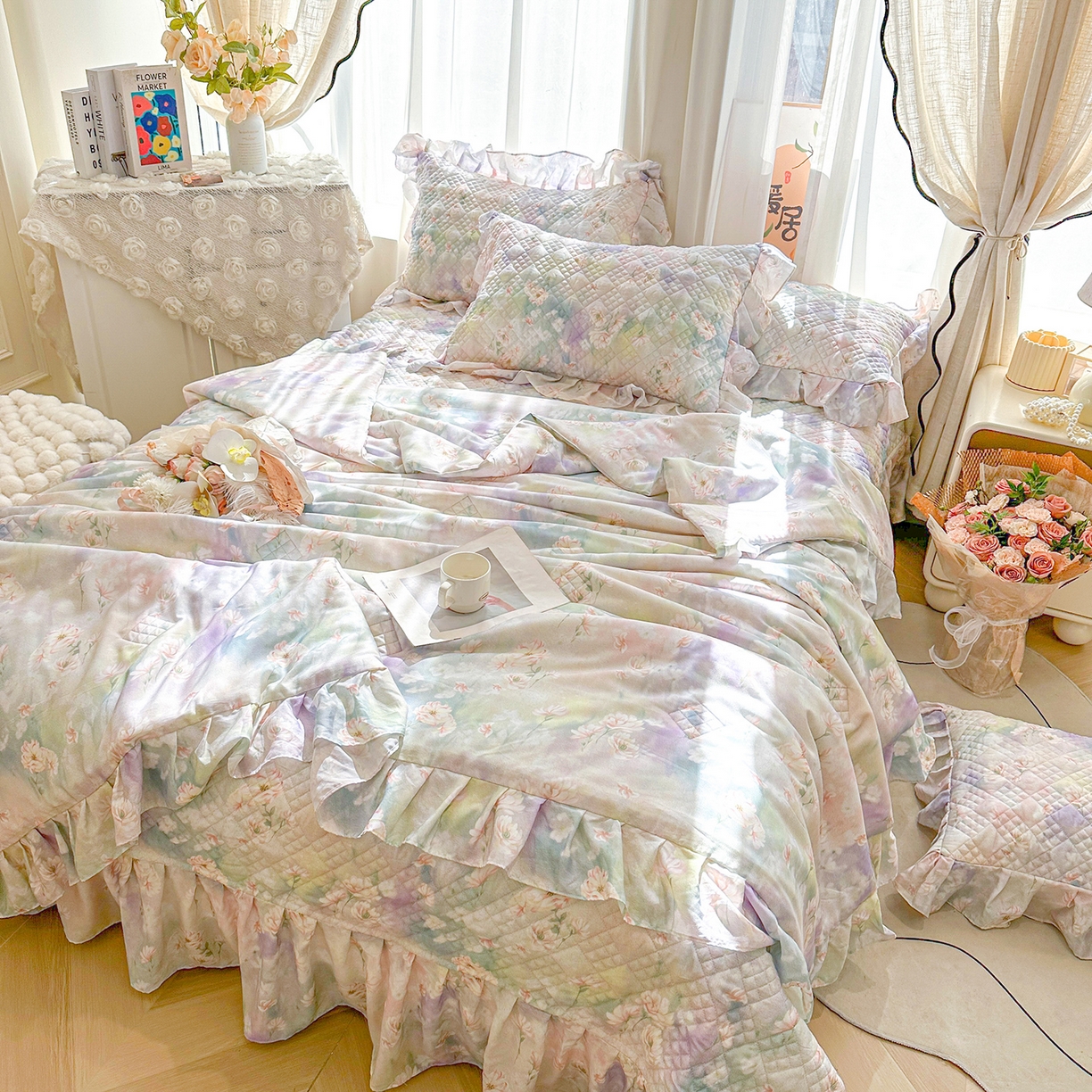 91家纺网 家纺一手货源 找家纺 宜凡 2026新款莱赛尔数码印花夹棉床盖夏被四件套 鸢尾幽梦