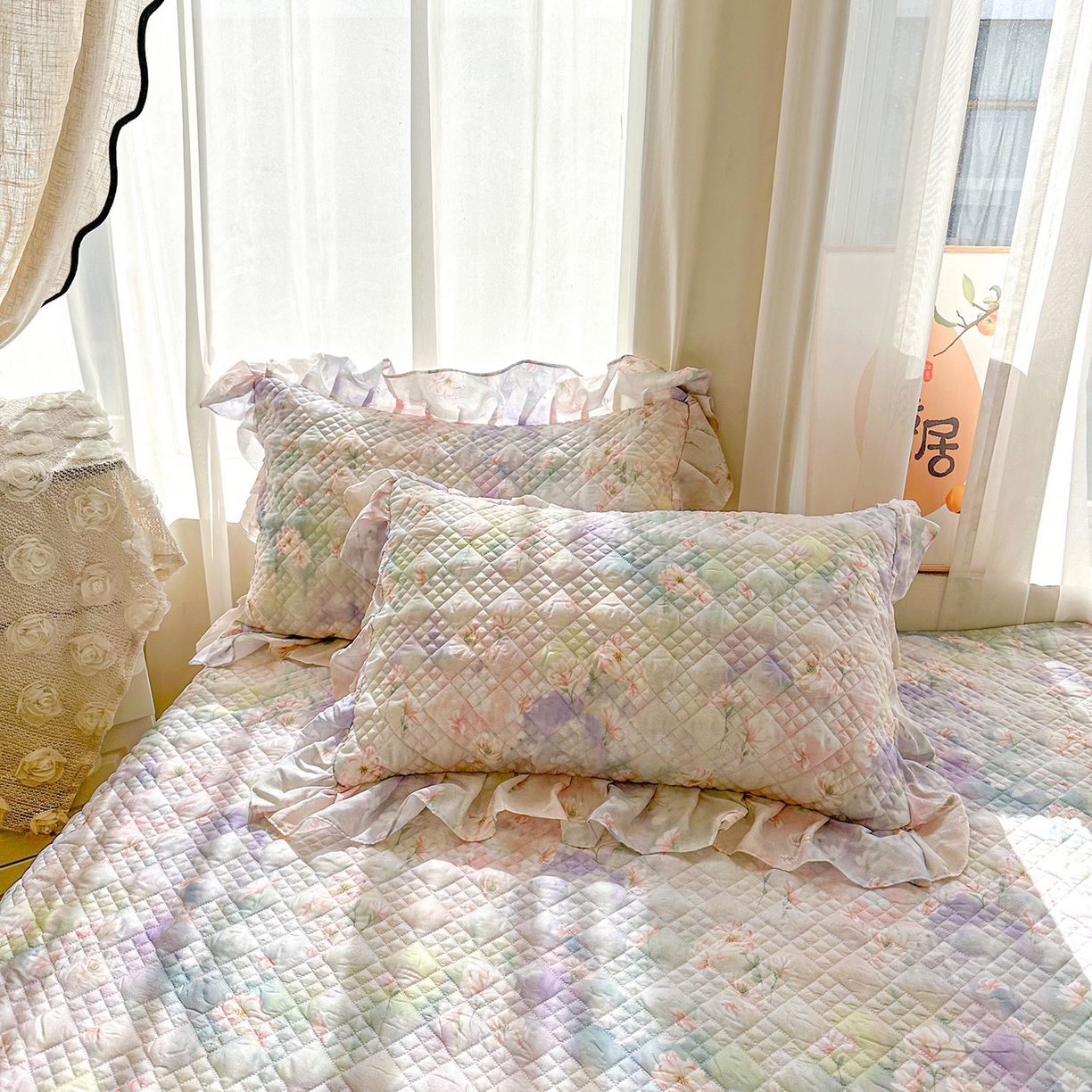 91家纺网 家纺一手货源 找家纺 宜凡 2026新款莱赛尔数码印花夹棉床盖夏被四件套 鸢尾幽梦