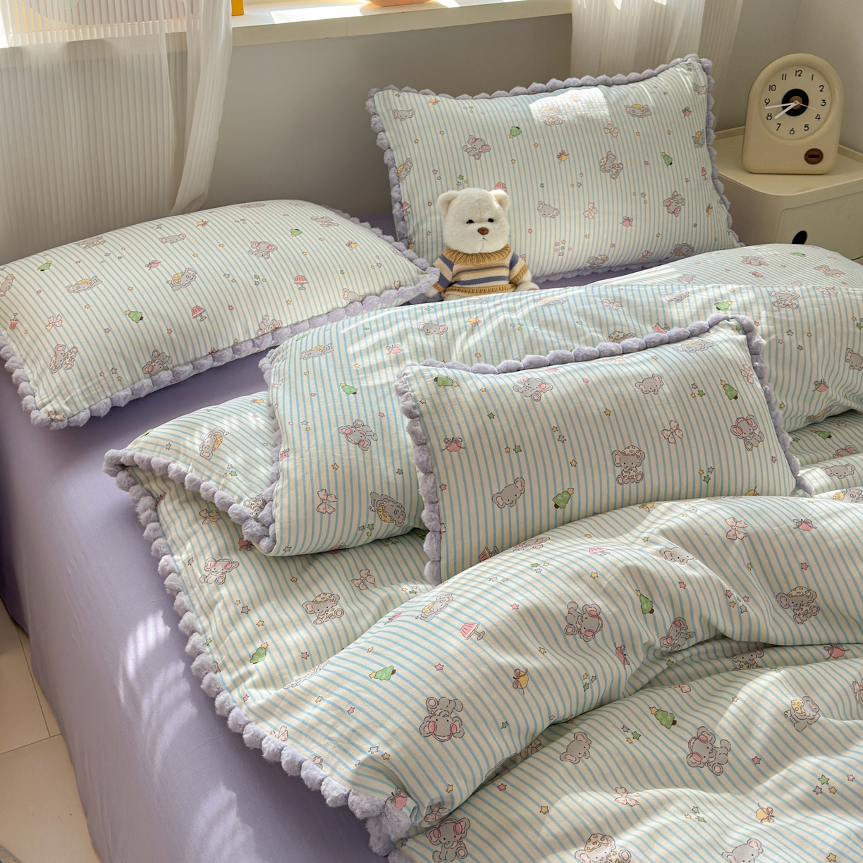 91家纺网 家纺一手货源 找家纺 丽涵家纺 2026新款全棉双层纱全棉纯棉大雁纹毛球花边四件套 音乐小象-紫