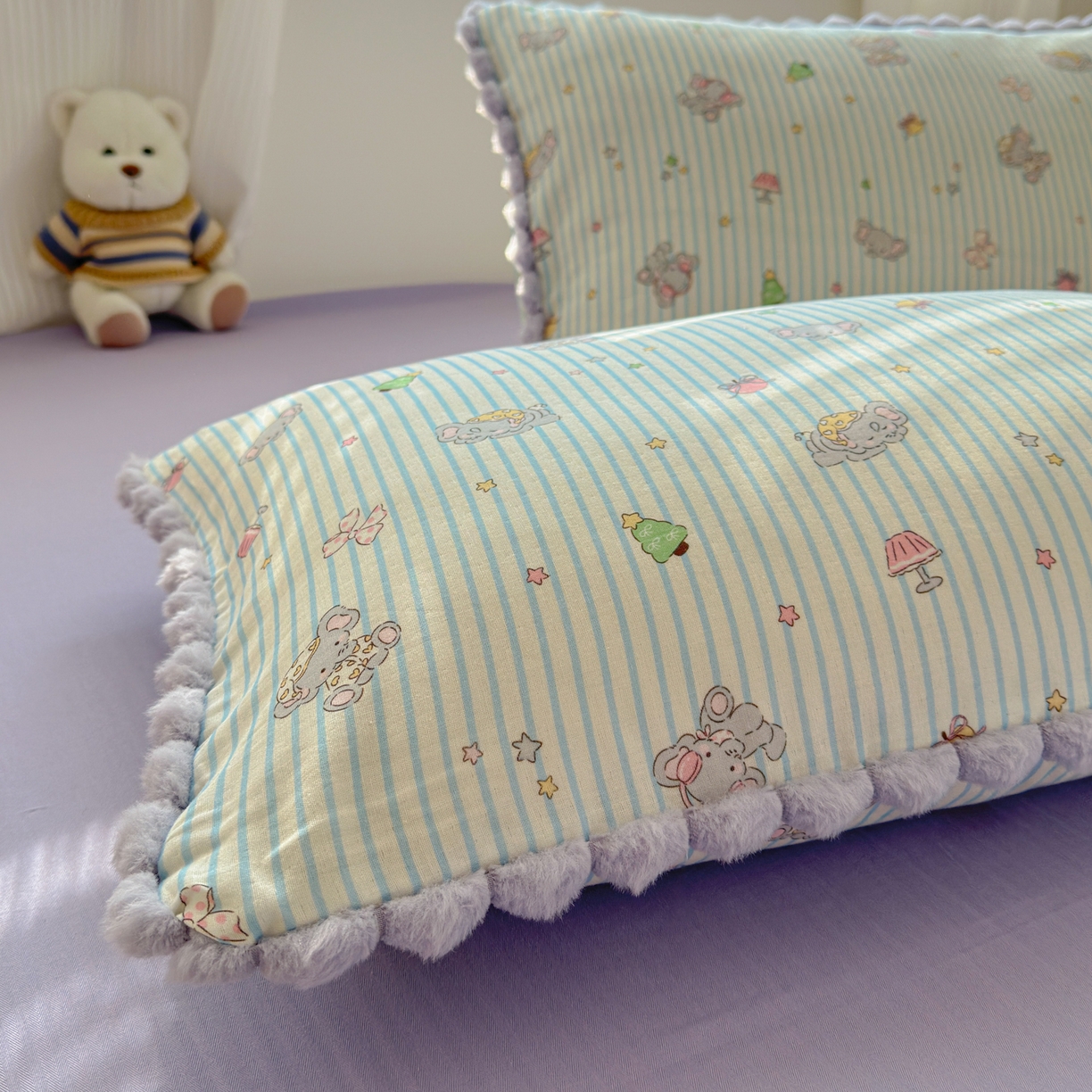 91家纺网 家纺一手货源 找家纺 丽涵家纺 2026新款全棉双层纱全棉纯棉大雁纹毛球花边四件套 音乐小象-紫