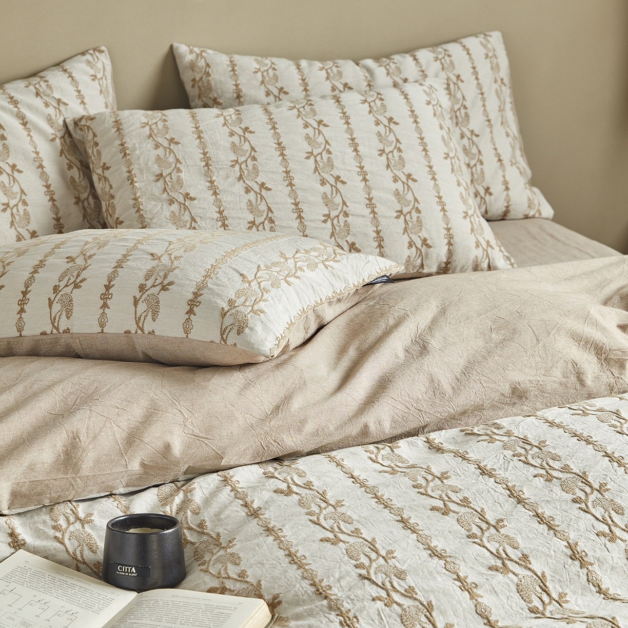 91家纺网 家纺一手货源 找家纺 （总）风向标家纺 2026新款厚织提花麻感水洗全棉四件套-风格一