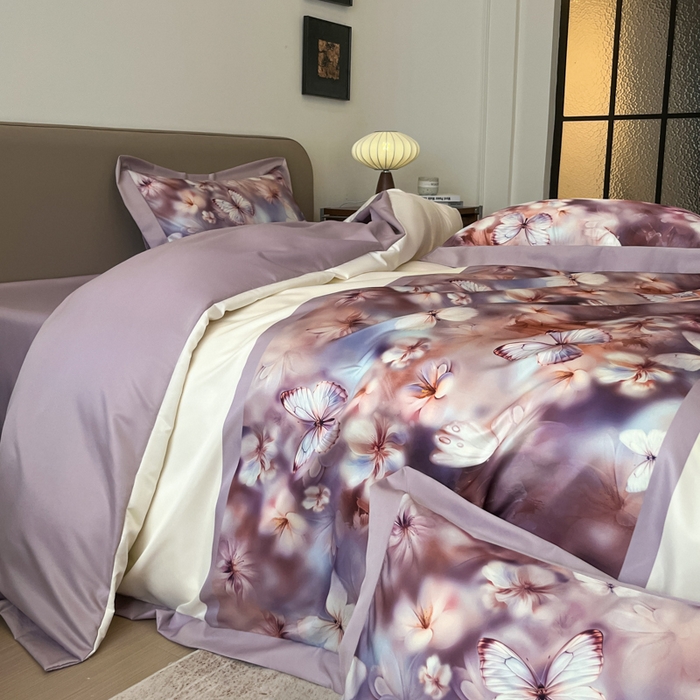 91家纺网 家纺一手货源 找家纺 金牛座家纺 2026新款高克重细斜纹丝柔质感亲肤数码印花宽边四件套-庄生晓梦 庄生晓梦-浅紫