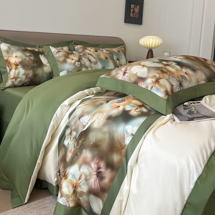 91家纺网 家纺一手货源 找家纺 金牛座家纺 2026新款高克重细斜纹丝柔质感亲肤数码印花宽边四件套-庄生晓梦 庄生晓梦-橄榄绿