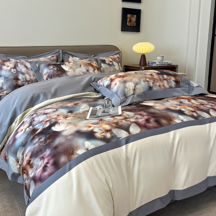 91家纺网 家纺一手货源 找家纺 金牛座家纺 2026新款高克重细斜纹丝柔质感亲肤数码印花宽边四件套-庄生晓梦 庄生晓梦-灰