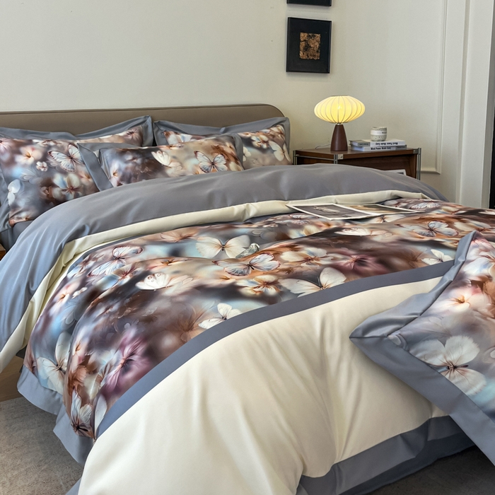 91家纺网 家纺一手货源 找家纺 金牛座家纺 2026新款高克重细斜纹丝柔质感亲肤数码印花宽边四件套-庄生晓梦 庄生晓梦-灰