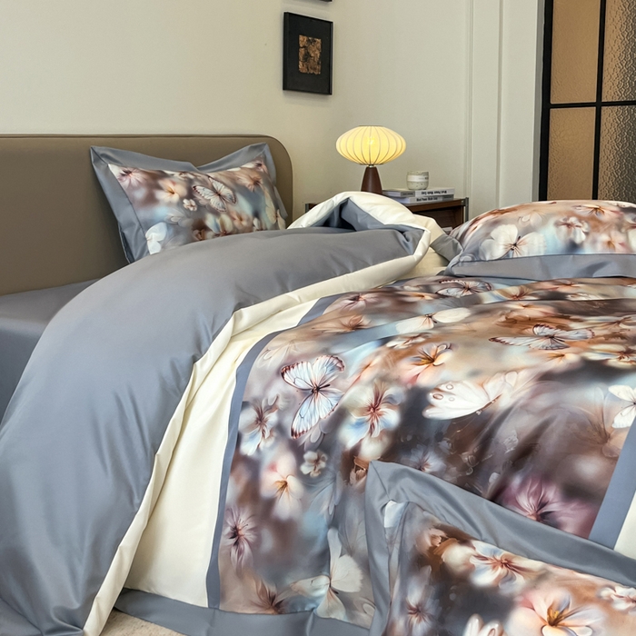 91家纺网 家纺一手货源 找家纺 金牛座家纺 2026新款高克重细斜纹丝柔质感亲肤数码印花宽边四件套-庄生晓梦 庄生晓梦-灰