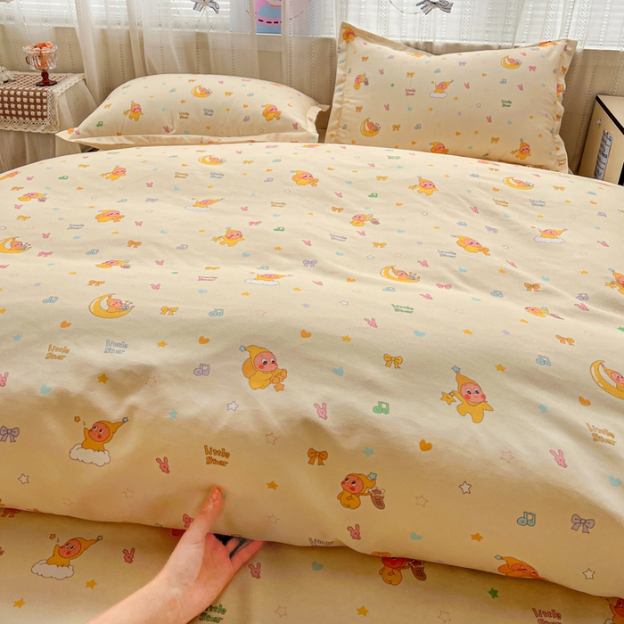 91家纺网 家纺一手货源 找家纺 KT猫直营店 2026新款卡通斜纹磨毛大版四件套 星星人