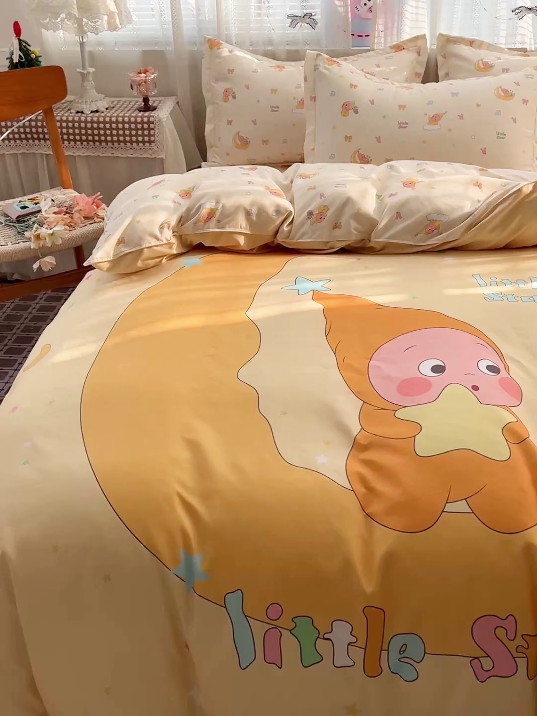 91家纺网 家纺一手货源 找家纺 KT猫直营店 2026新款卡通斜纹磨毛大版四件套 晚安小星