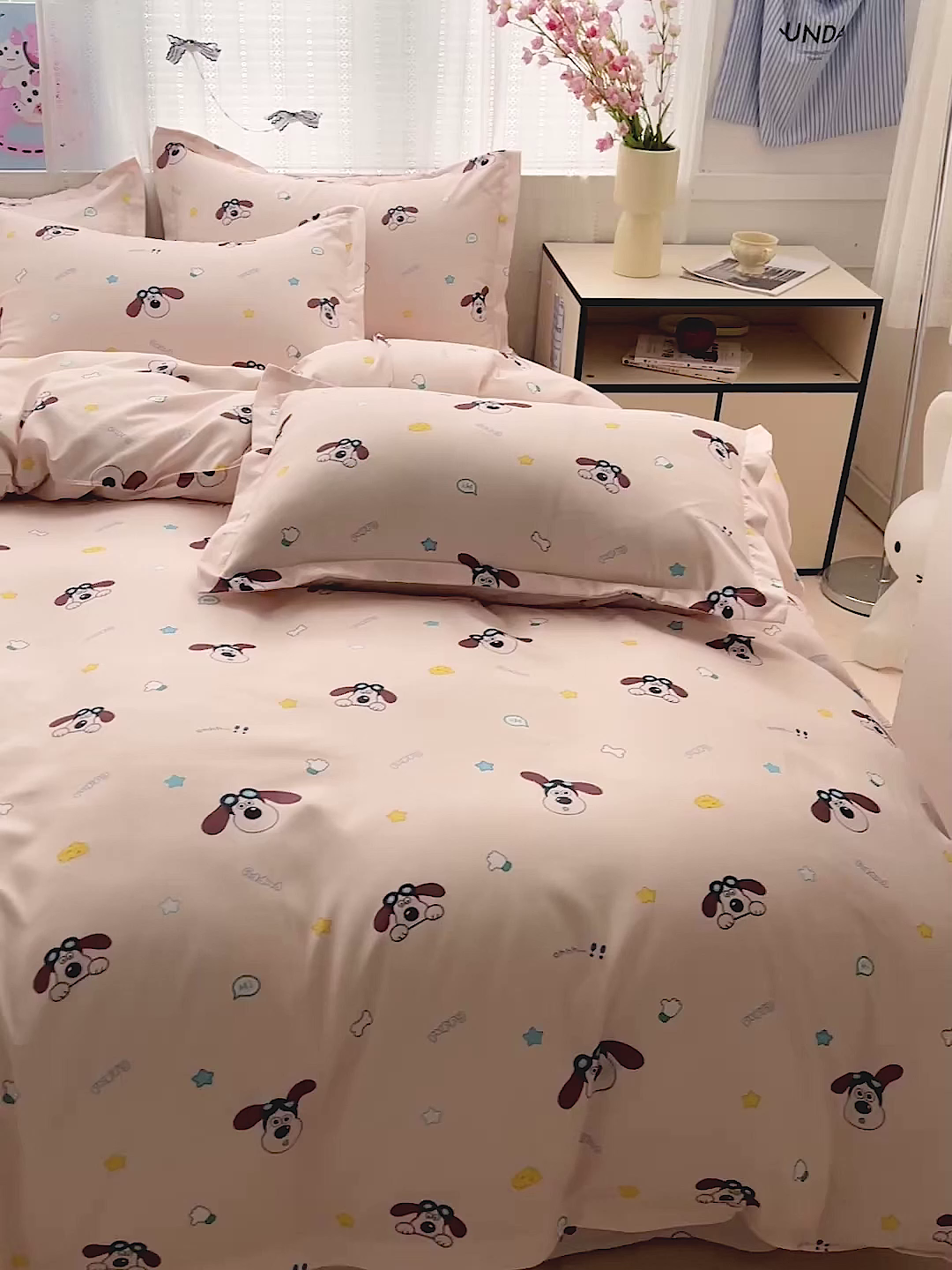 91家纺网 家纺一手货源 找家纺 KT猫直营店 2026新款卡通斜纹磨毛大版四件套 眼镜狗