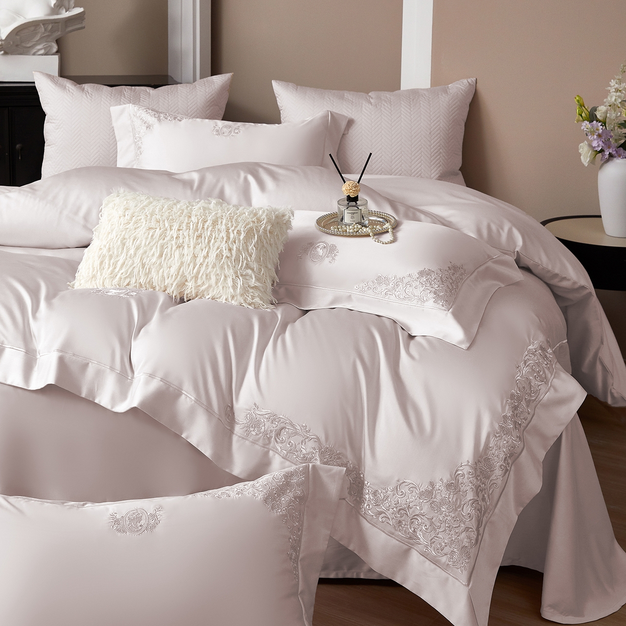 91家纺网 家纺一手货源 找家纺 （总）蒂爵 2026新款天丝棉提花四件套 格拉斯玫瑰系列