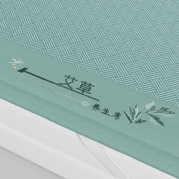 91家纺网 家纺一手货源 找家纺 好艺佳毛毯 2026新款艾草凉席冰丝席绣花高密碳光软席PE饼干花三件套学生宿舍可机洗水洗 艾草冰丝席-薄荷绿