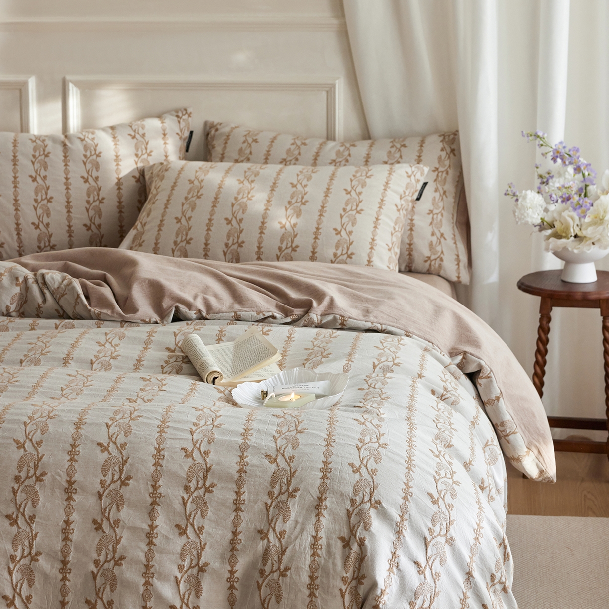 91家纺网 家纺一手货源 找家纺 风向标家纺 2026新款厚织提花麻感水洗全棉四件套-风格二 茉白-麻咖