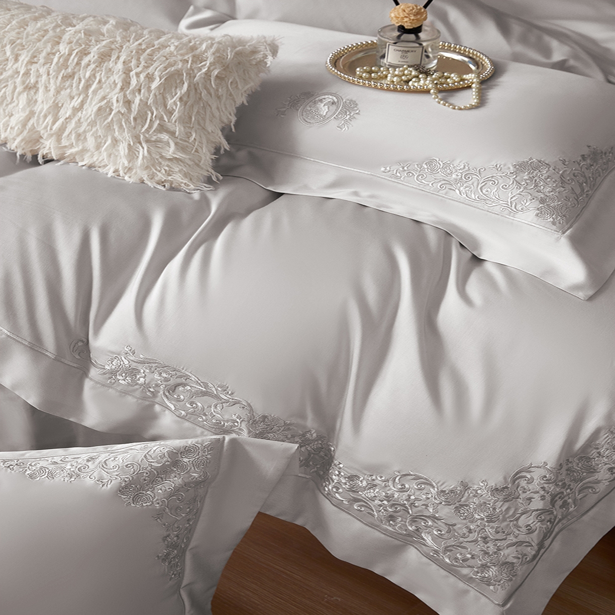 91家纺网 家纺一手货源 找家纺 蒂爵 2026新款天丝棉提花四件套 高级灰