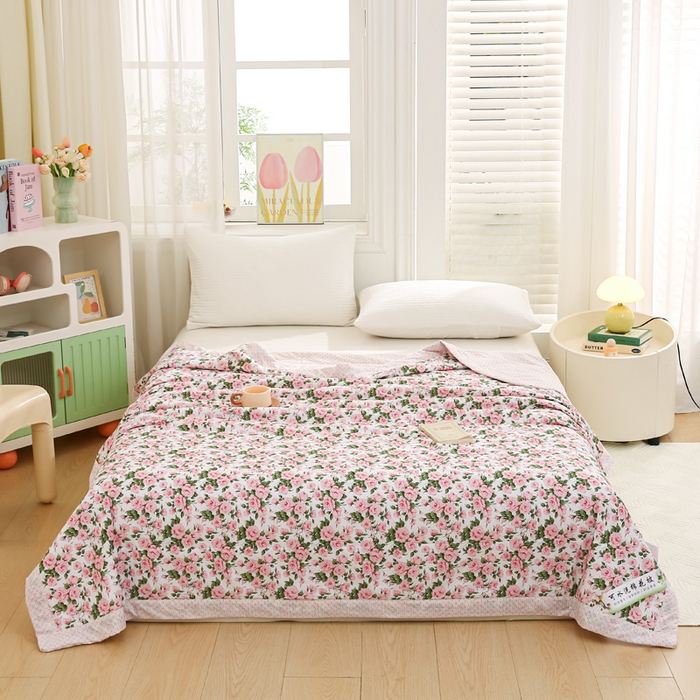 91家纺网 家纺一手货源 找家纺 锦鹭被业 2026新款A类里外全棉印花夏被夏凉被空调被 萱花粉