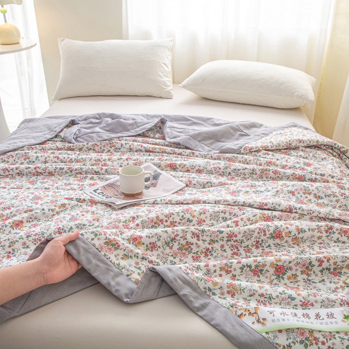 91家纺网 家纺一手货源 找家纺 锦鹭被业 2026新款A类里外全棉印花夏被夏凉被空调被 柔情似水