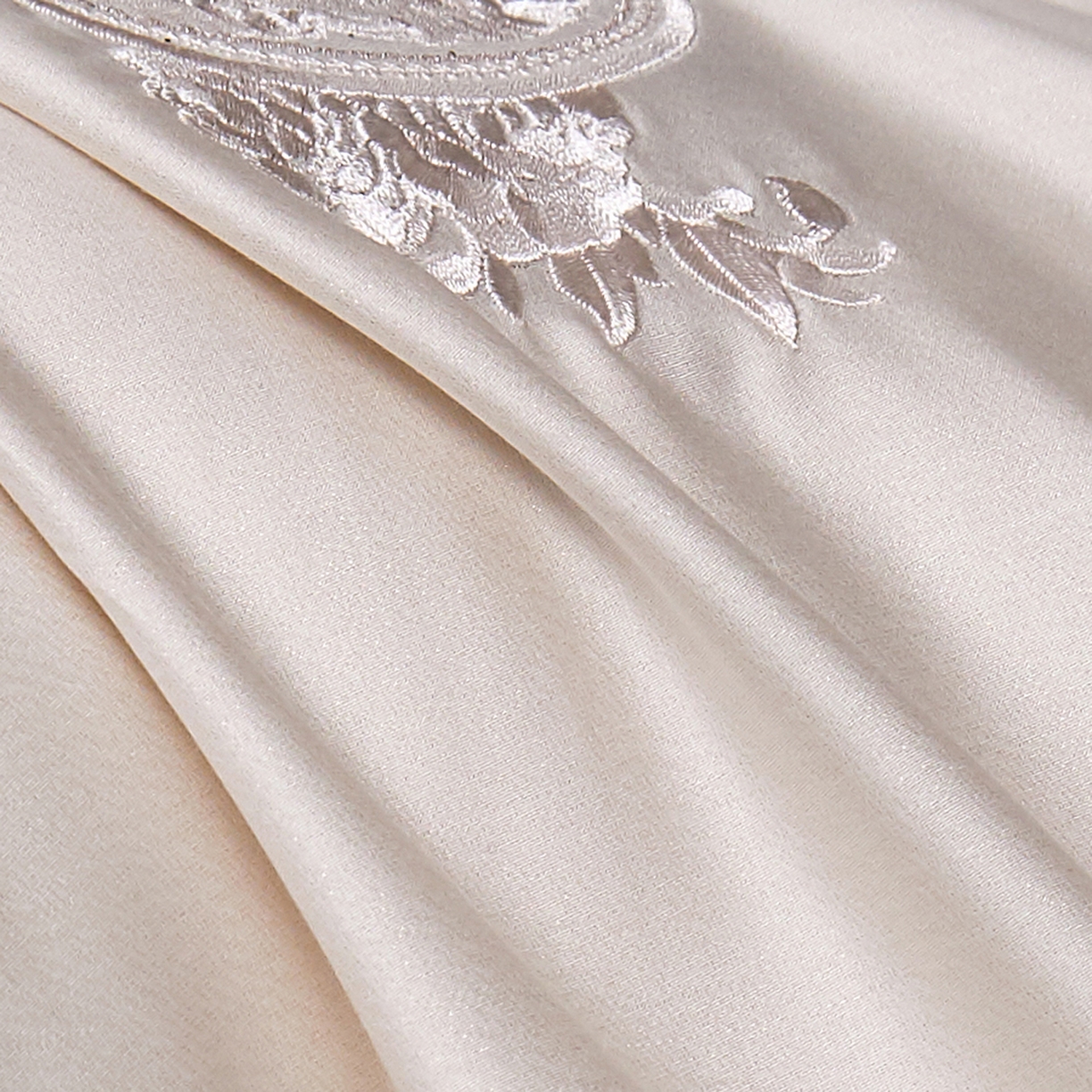 91家纺网 家纺一手货源 找家纺 蒂爵 2026新款天丝棉提花四件套 浅香槟