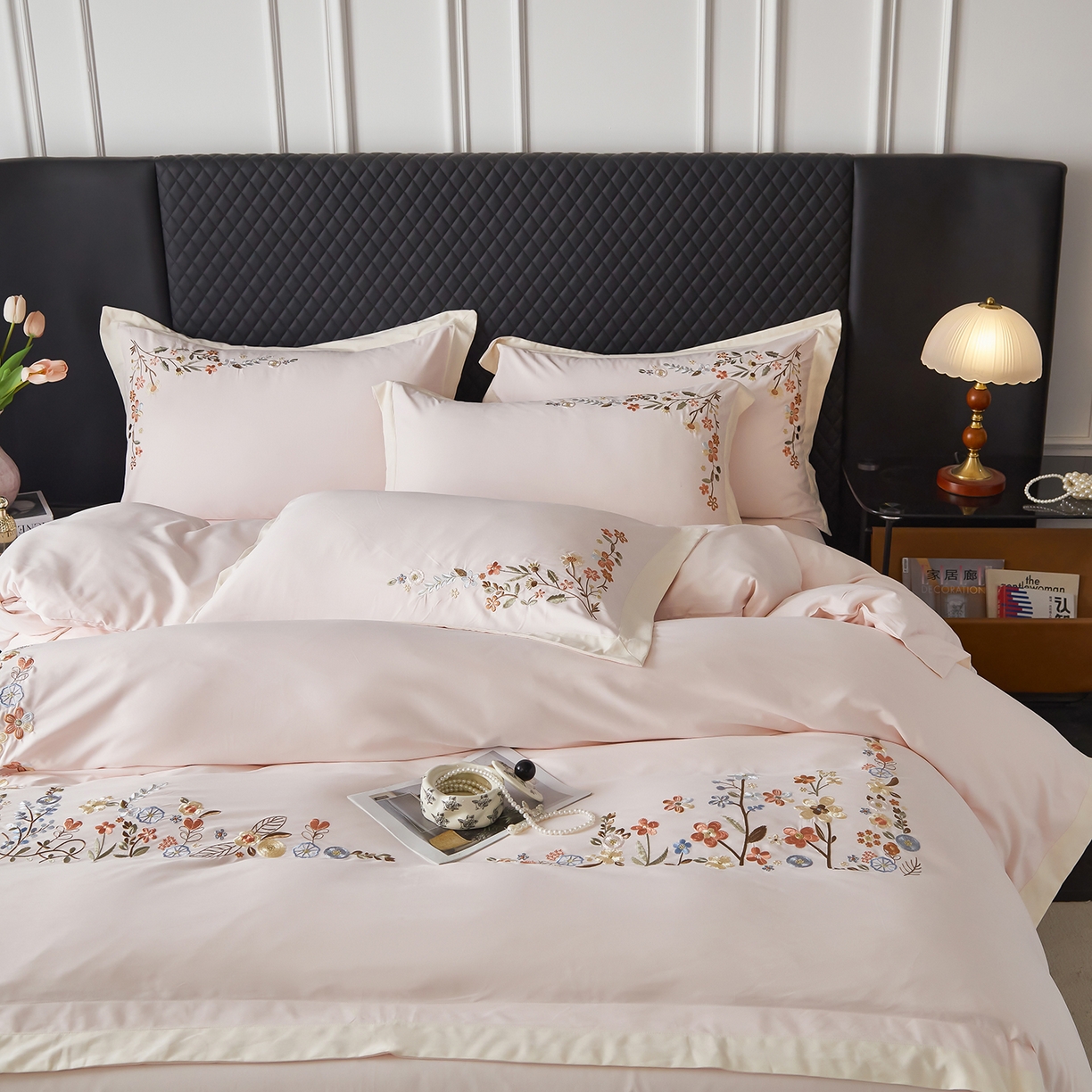 91家纺网 家纺一手货源 找家纺 遇见家居生活馆 2026新款罗云棉刺绣四件套-春日茶会 山茶粉