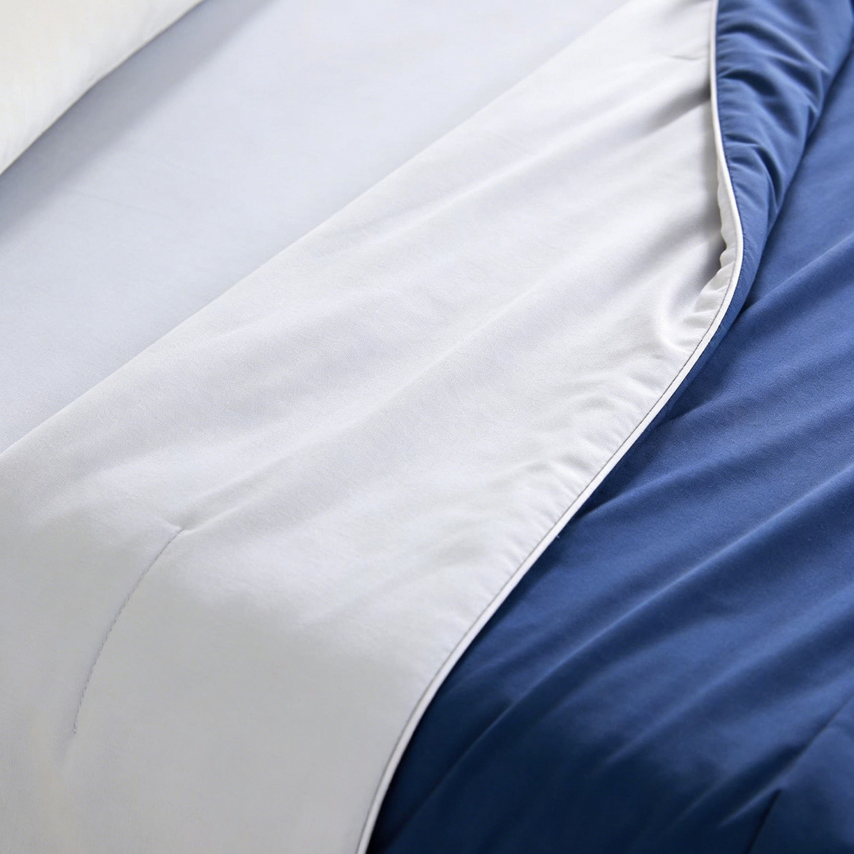 91家纺网 家纺一手货源 找家纺 LADYCOCO可可家居 2026新款优可丝凉感夏被被子被芯 深蓝色