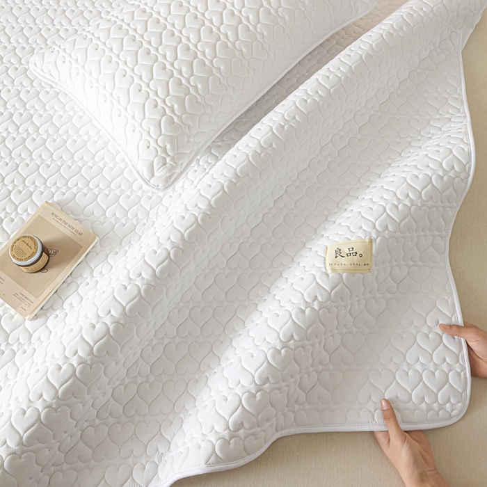 91家纺网 家纺一手货源 找家纺 曼陀罗 2026新款A类母婴级新疆棉花夹棉防水单床笠 床笠单件-倾心 倾心-本白