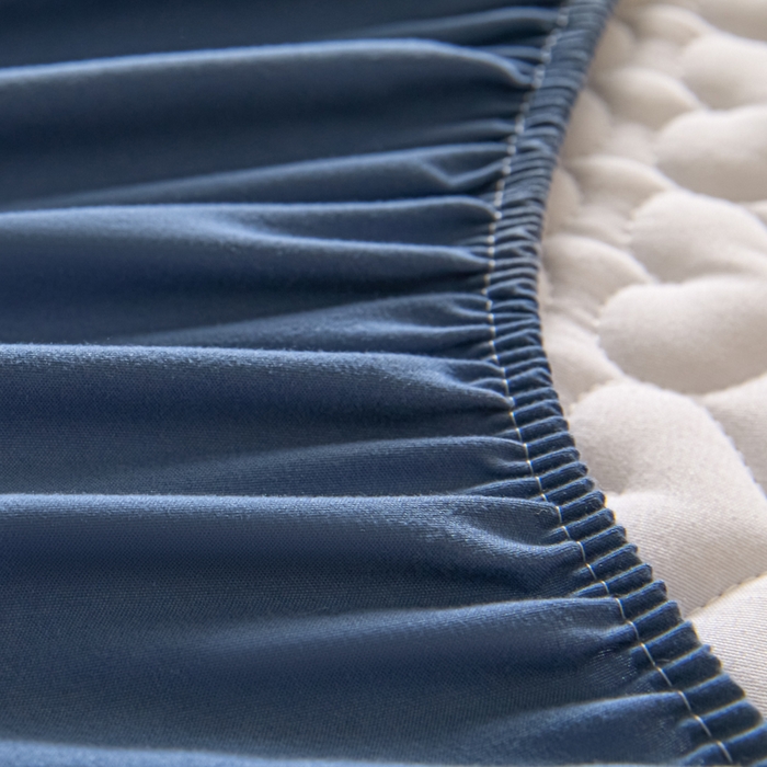 91家纺网 家纺一手货源 找家纺 曼陀罗 2026新款A类母婴级新疆棉花夹棉防水单床笠 床笠单件-倾心 倾心-宾蓝