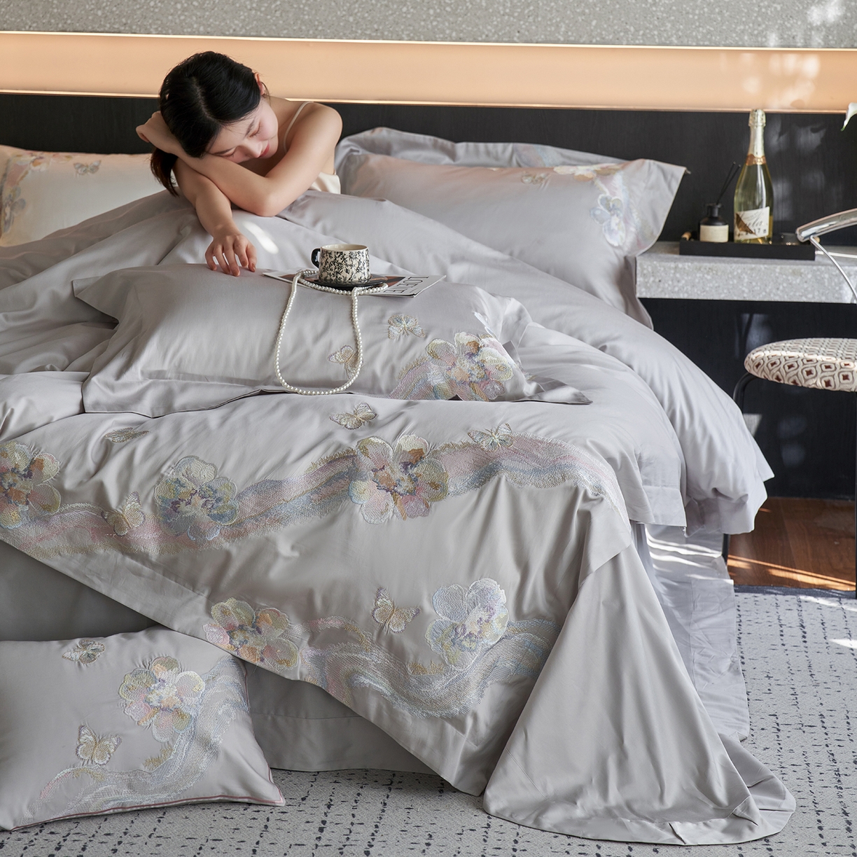 91家纺网 家纺一手货源 找家纺 （总）蒂爵 2026新款高支天丝棉四件套 流光蝶影系列