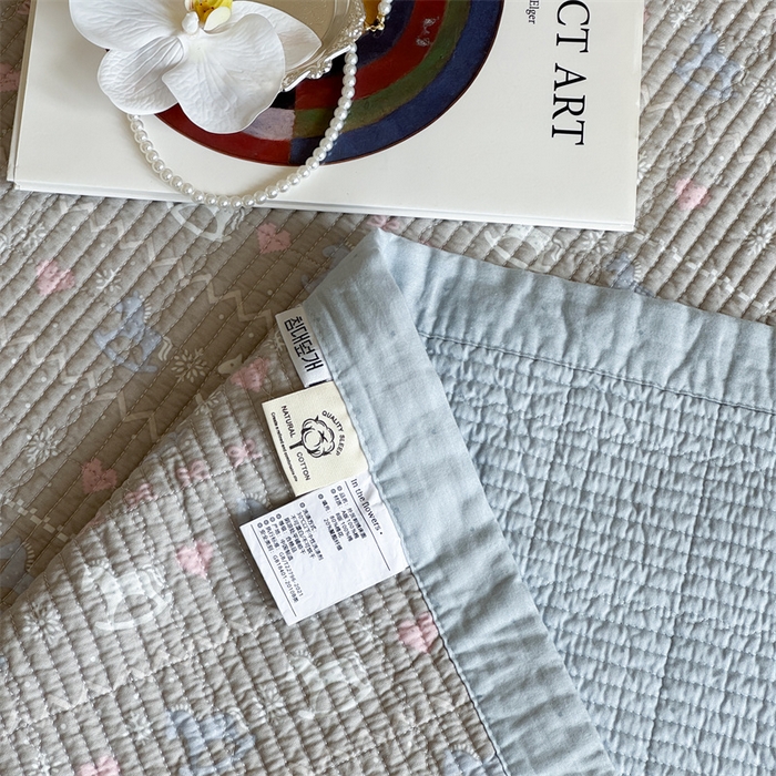 91家纺网 家纺一手货源 找家纺 床盖工厂店 2026春夏新款双面100%全棉填充80棉花床盖三件套 冬日恋歌 灰