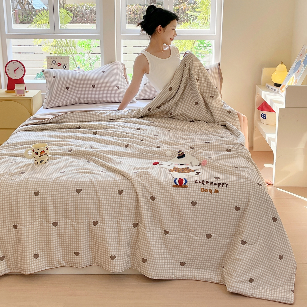 91家纺网 家纺一手货源 找家纺 （总）莱宁被业 2026新款原创设计A类全棉有氧双层纱毛巾绣大豆夏被