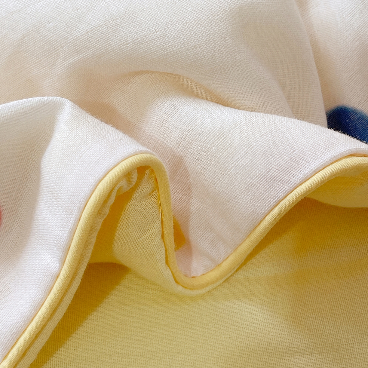 91家纺网 家纺一手货源 找家纺 （总）莱宁被业 2026新款原创设计A类全棉有氧双层纱毛巾绣大豆夏被