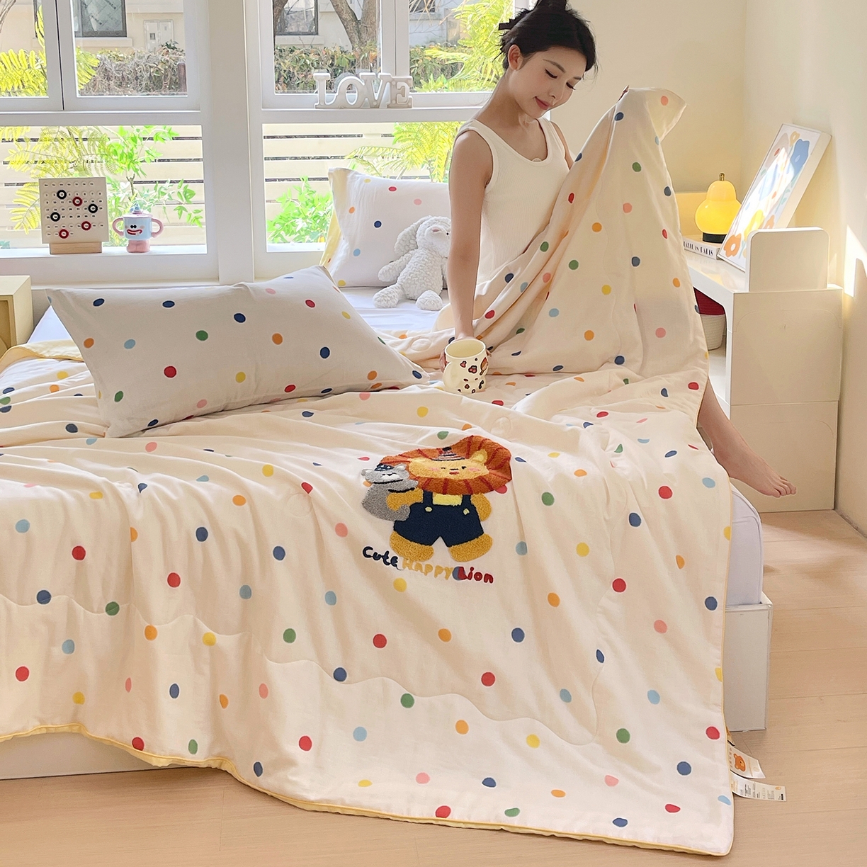 91家纺网 家纺一手货源 找家纺 （总）莱宁被业 2026新款原创设计A类全棉有氧双层纱毛巾绣大豆夏被