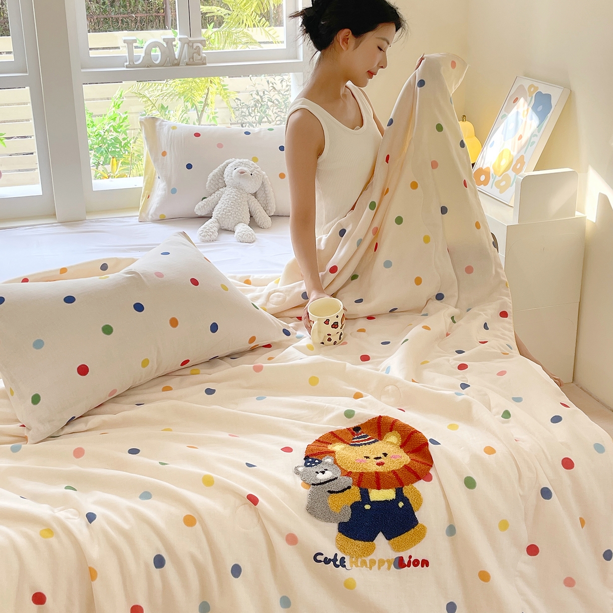 91家纺网 家纺一手货源 找家纺 （总）莱宁被业 2026新款原创设计A类全棉有氧双层纱毛巾绣大豆夏被