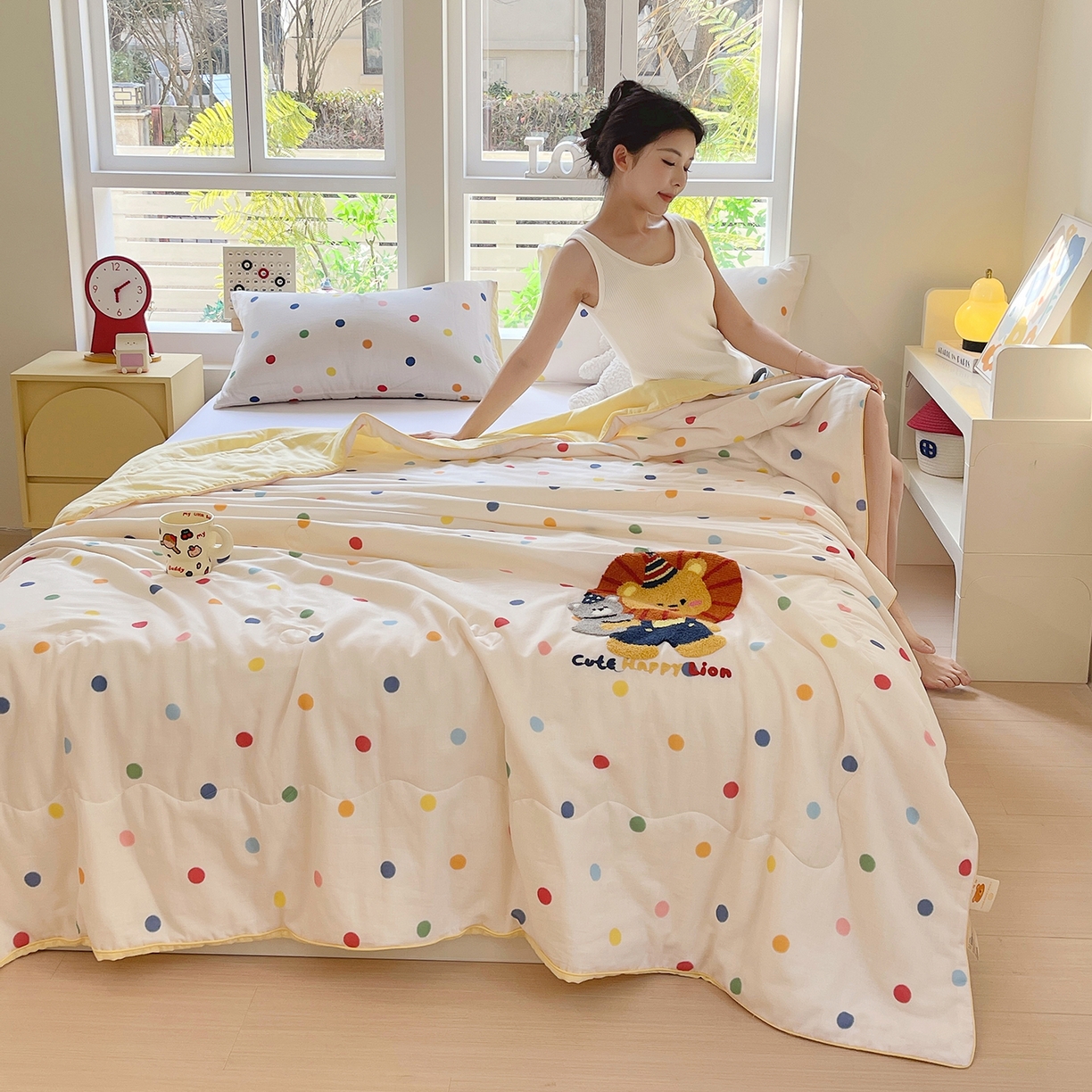 91家纺网 家纺一手货源 找家纺 （总）莱宁被业 2026新款原创设计A类全棉有氧双层纱毛巾绣大豆夏被