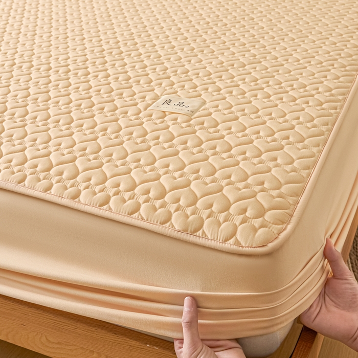 91家纺网 家纺一手货源 找家纺 曼陀罗 2026新款A类母婴级新疆棉花夹棉防水单床笠 床笠单件-倾心 倾心-卡其