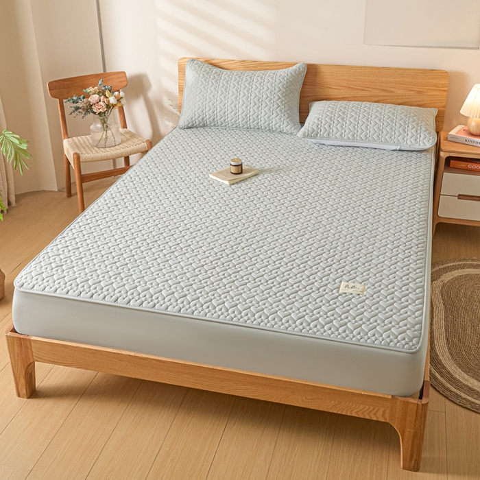 91家纺网 家纺一手货源 找家纺 曼陀罗 2026新款A类母婴级新疆棉花夹棉防水单床笠 床笠单件-倾心 倾心-浅灰