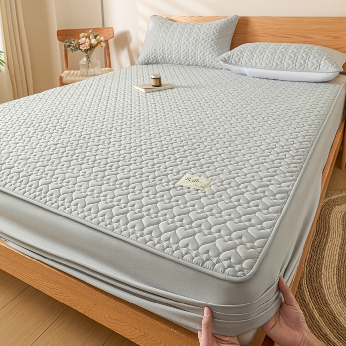 91家纺网 家纺一手货源 找家纺 曼陀罗 2026新款A类母婴级新疆棉花夹棉防水单床笠 床笠单件-倾心 倾心-浅灰