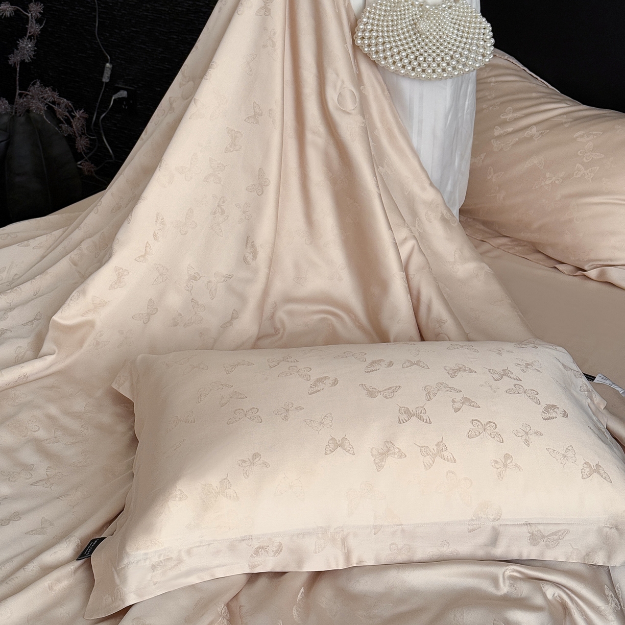 91家纺网 家纺一手货源 找家纺 三味舒屋 2026新款蒂贝尼系列60S兰精提花天丝夏被系列 蒂贝尼棕玉