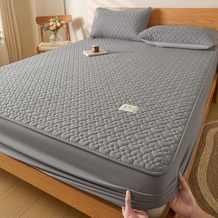 91家纺网 家纺一手货源 找家纺 曼陀罗 2026新款A类母婴级新疆棉花夹棉防水单床笠 床笠单件-倾心 倾心-深灰