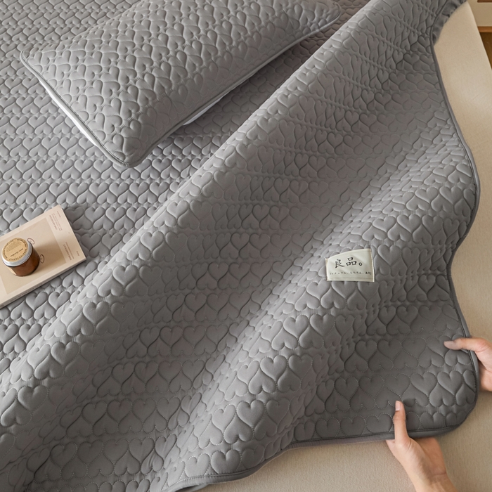 91家纺网 家纺一手货源 找家纺 曼陀罗 2026新款A类母婴级新疆棉花夹棉防水单床笠 床笠单件-倾心 倾心-深灰