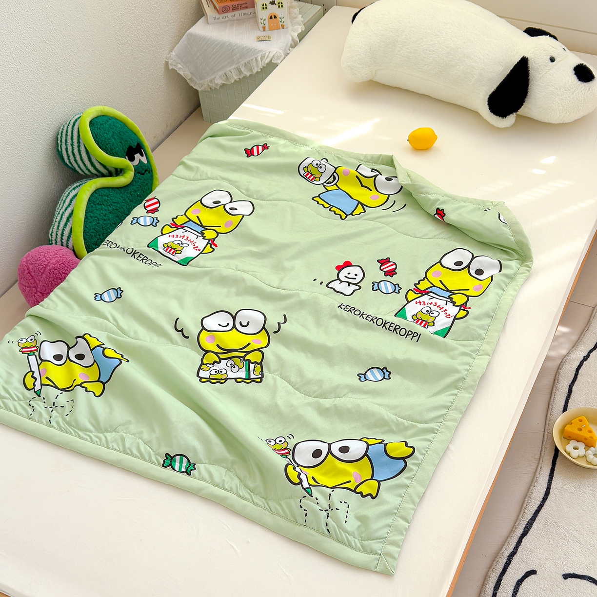 91家纺网 家纺一手货源 找家纺 沁童儿童用品店 2026新款三丽鸥儿童被 绿色青蛙