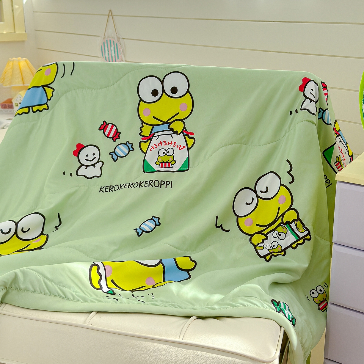 91家纺网 家纺一手货源 找家纺 沁童儿童用品店 2026新款三丽鸥儿童被 绿色青蛙