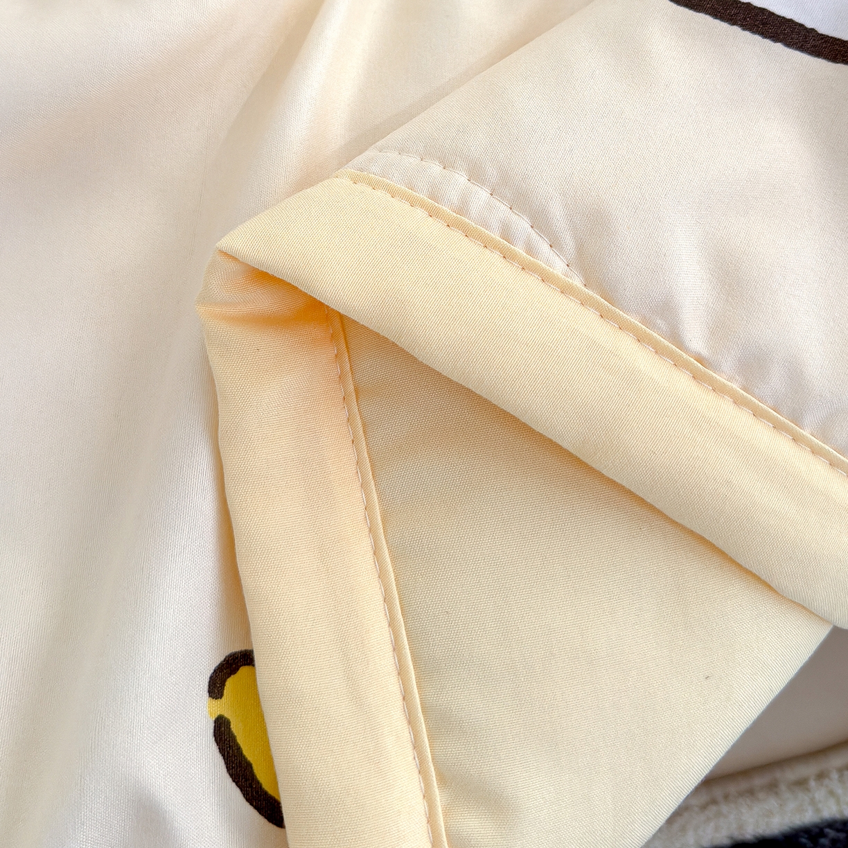 91家纺网 家纺一手货源 找家纺 沁童儿童用品店 2026新款三丽鸥儿童被 香蕉小狗