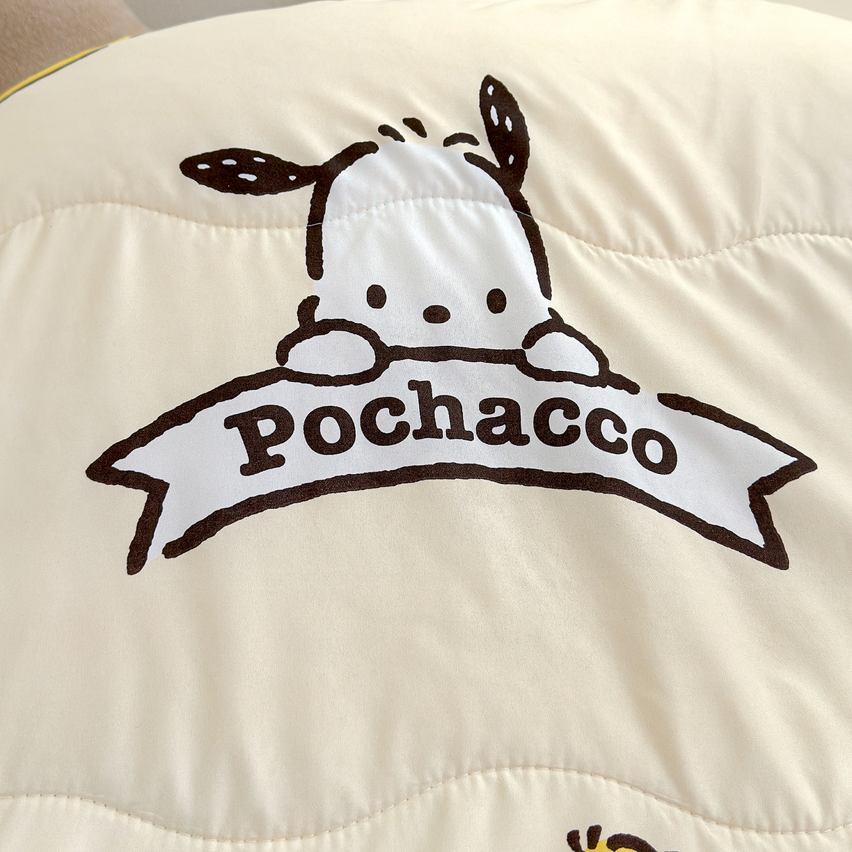 91家纺网 家纺一手货源 找家纺 沁童儿童用品店 2026新款三丽鸥儿童被 香蕉小狗