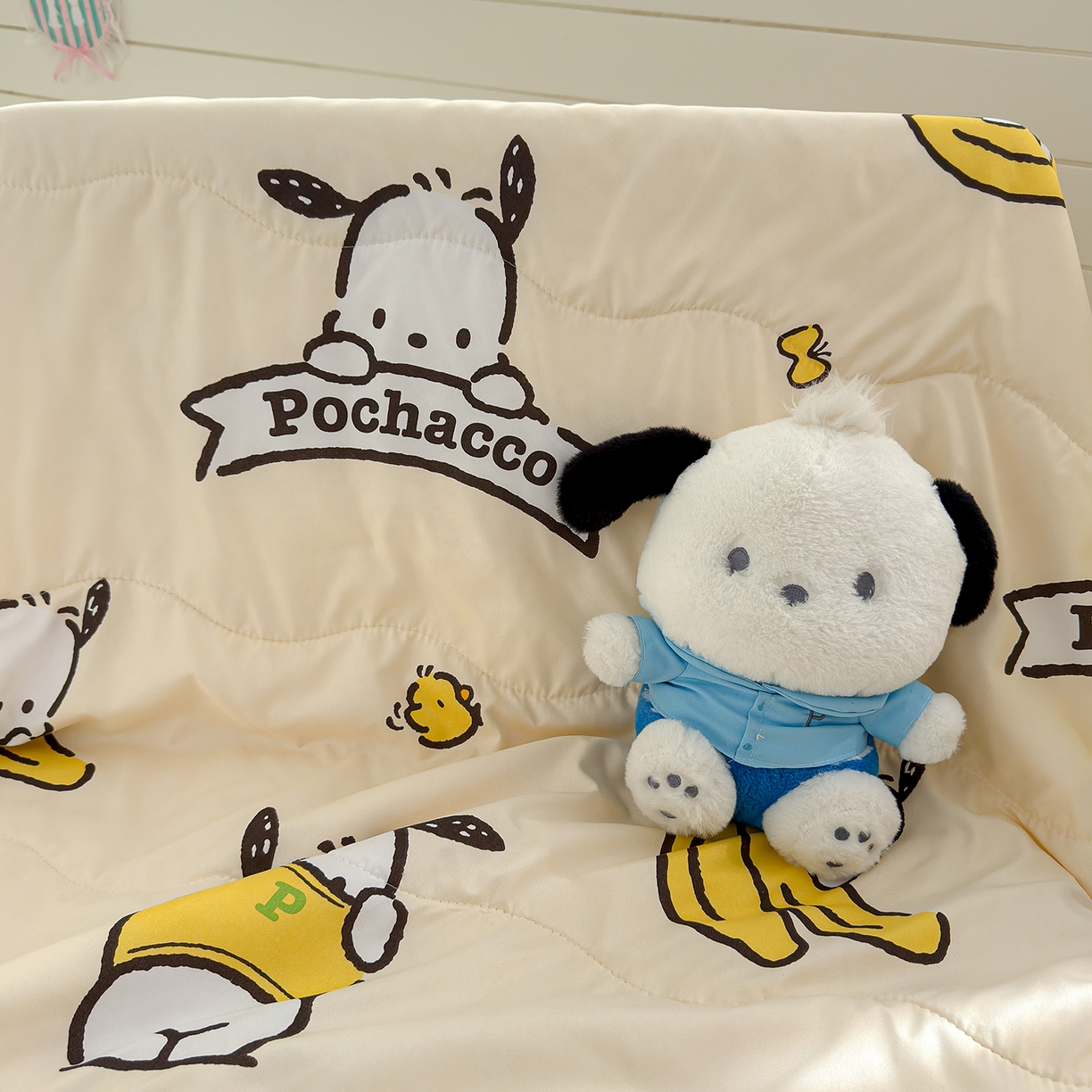 91家纺网 家纺一手货源 找家纺 沁童儿童用品店 2026新款三丽鸥儿童被 香蕉小狗