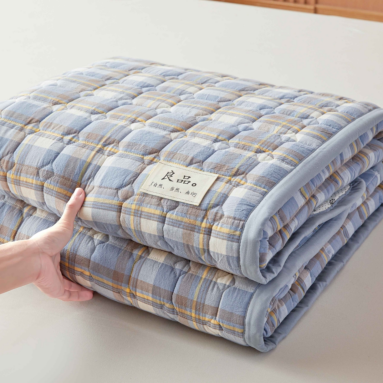 91家纺网 家纺一手货源 找家纺 （总）曼陀罗 2026新款无印风新疆棉花床垫床护垫