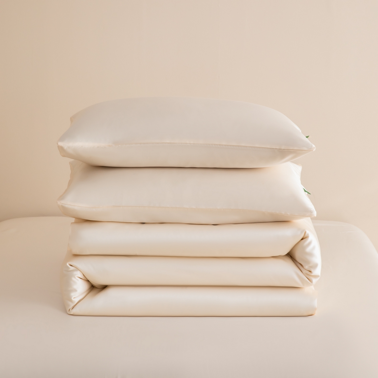 91家纺网 家纺一手货源 找家纺 眠博士 2026新款60S天丝莱赛尔纯色四件套 60S天丝套件-云朵白