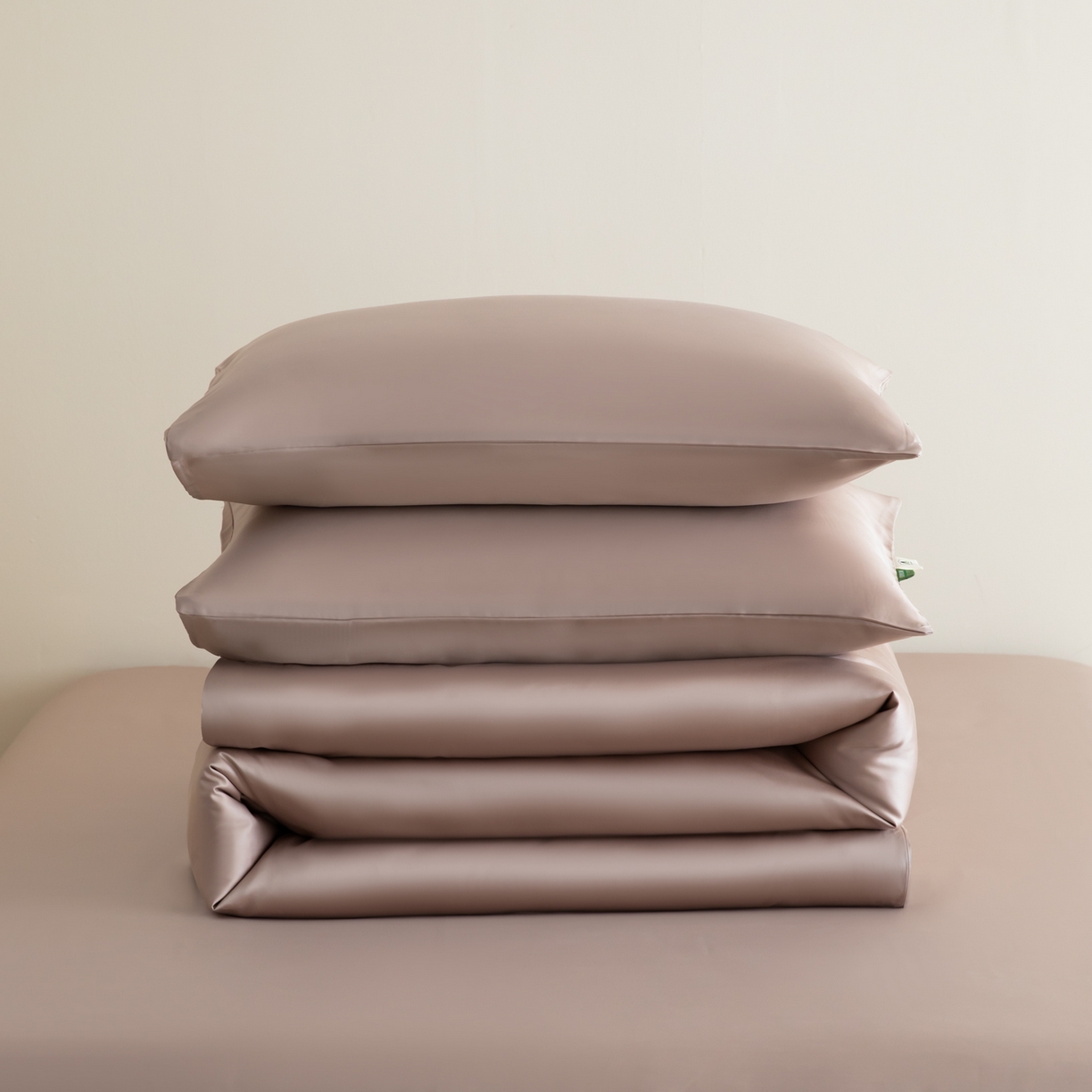 91家纺网 家纺一手货源 找家纺 眠博士 2026新款60S天丝莱赛尔纯色四件套 60S天丝套件-中茶色