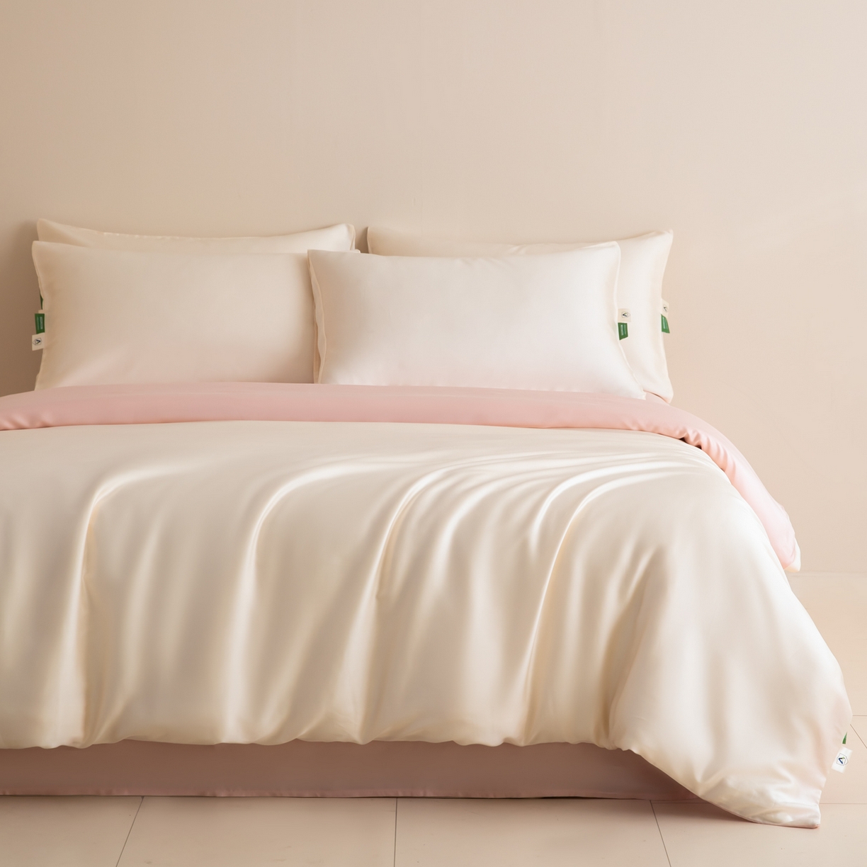 91家纺网 家纺一手货源 找家纺 眠博士 2026新款60S天丝莱赛尔纯色四件套 60S天丝套件-云朵白+粉