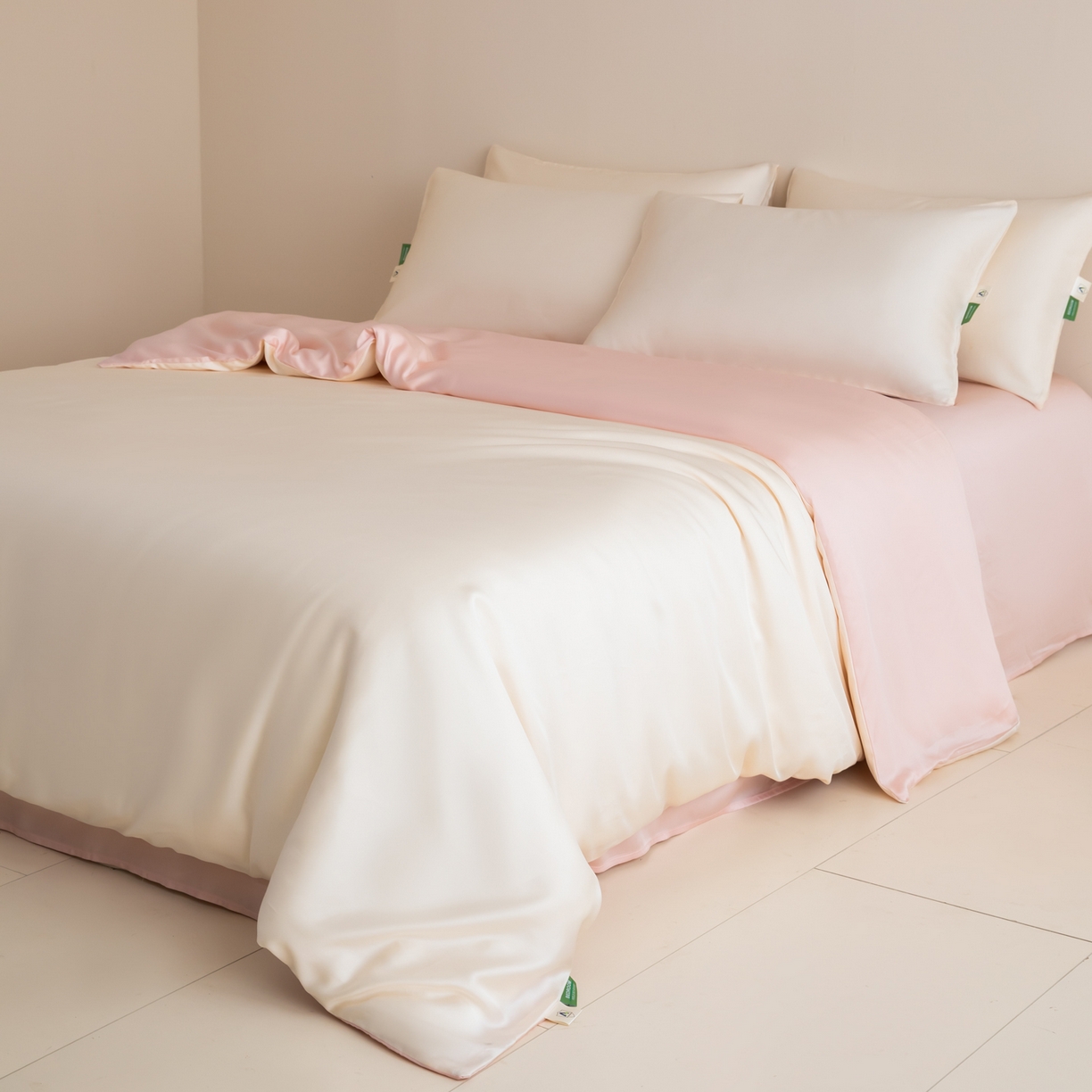 91家纺网 家纺一手货源 找家纺 眠博士 2026新款60S天丝莱赛尔纯色四件套 60S天丝套件-云朵白+粉