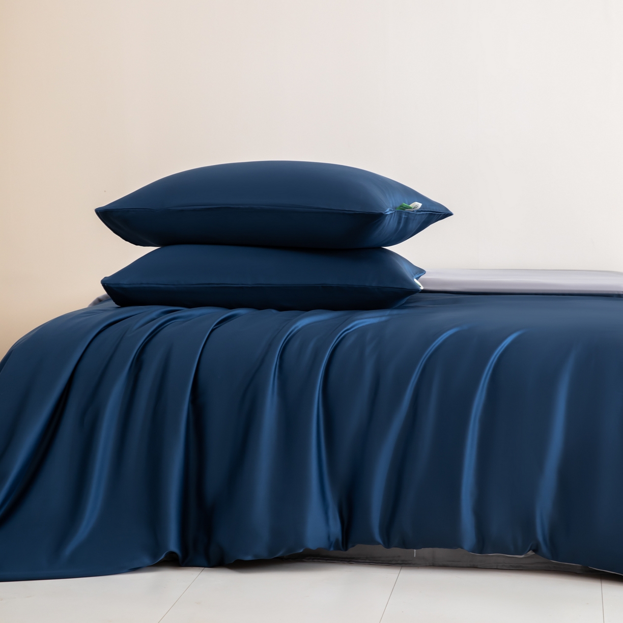 91家纺网 家纺一手货源 找家纺 眠博士 2026新款60S天丝莱赛尔纯色四件套 60S天丝套件-米亚蓝+灰