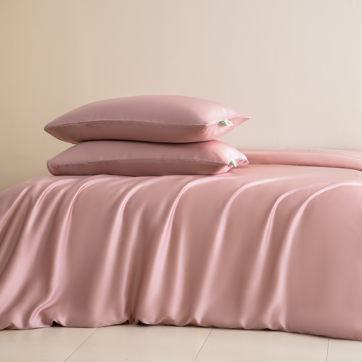 91家纺网 家纺一手货源 找家纺 眠博士 2026新款60S天丝莱赛尔纯色四件套 60S天丝套件-藕粉